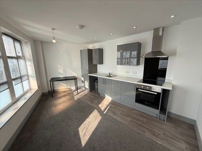 1 Bed Flat, Portland House, DN1