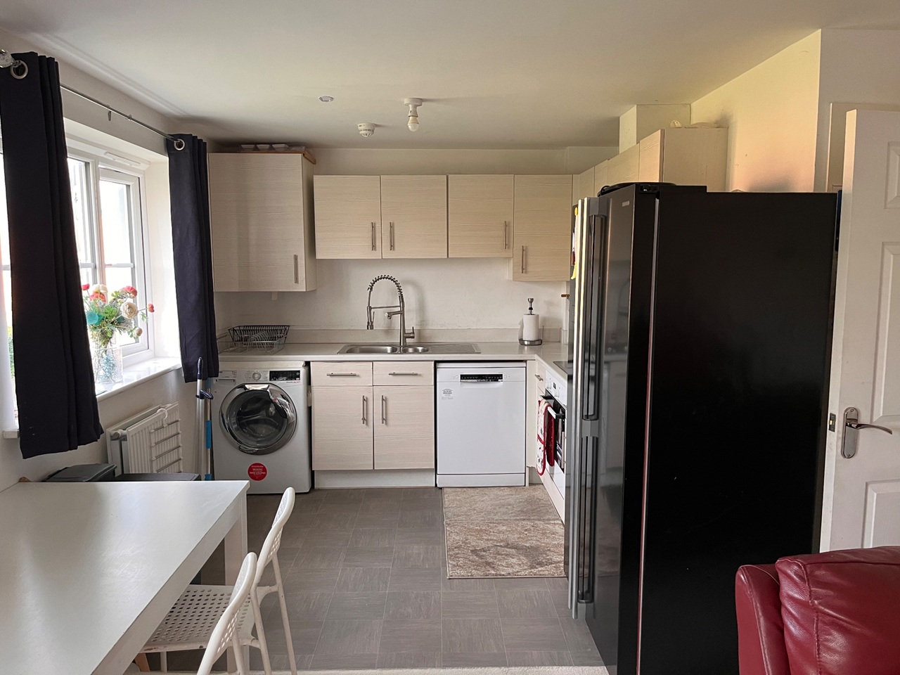 2 Bed Flat, Hammond House, CV6 photo 2