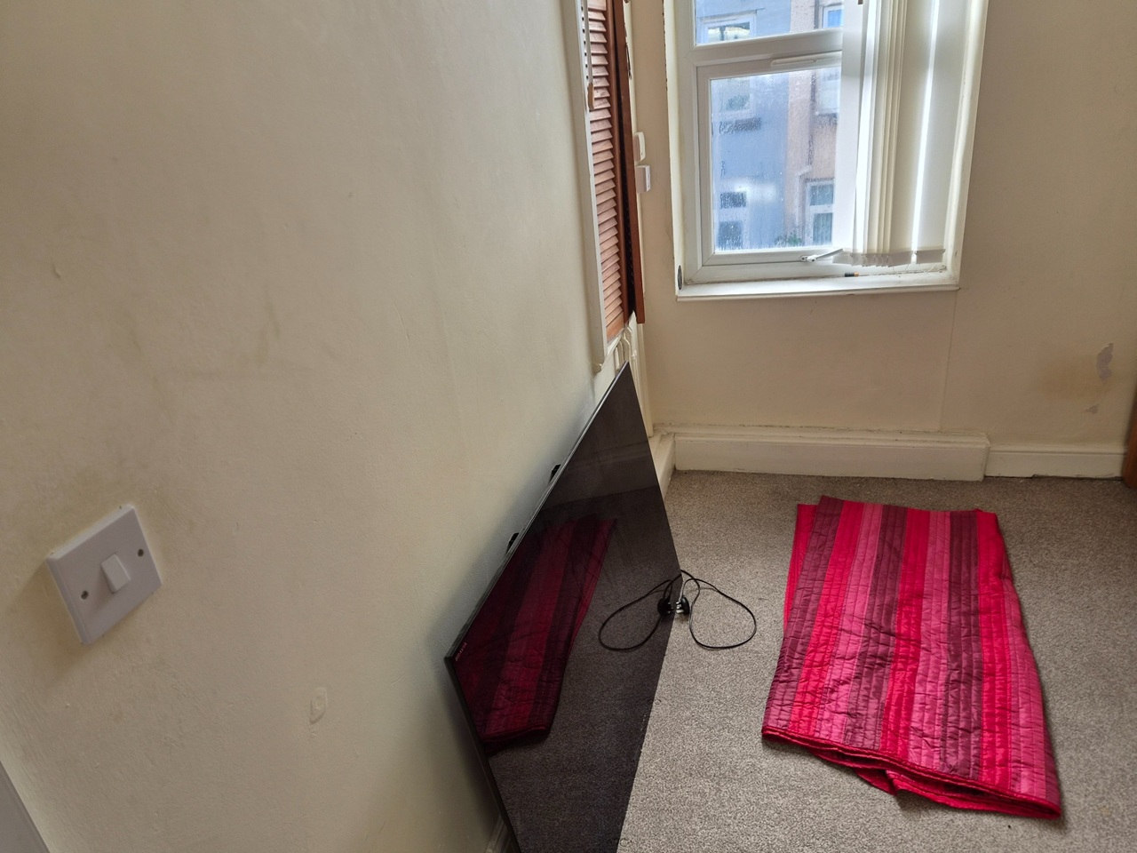 Room in a Shared Flat, Mirfield St, L6 photo 2