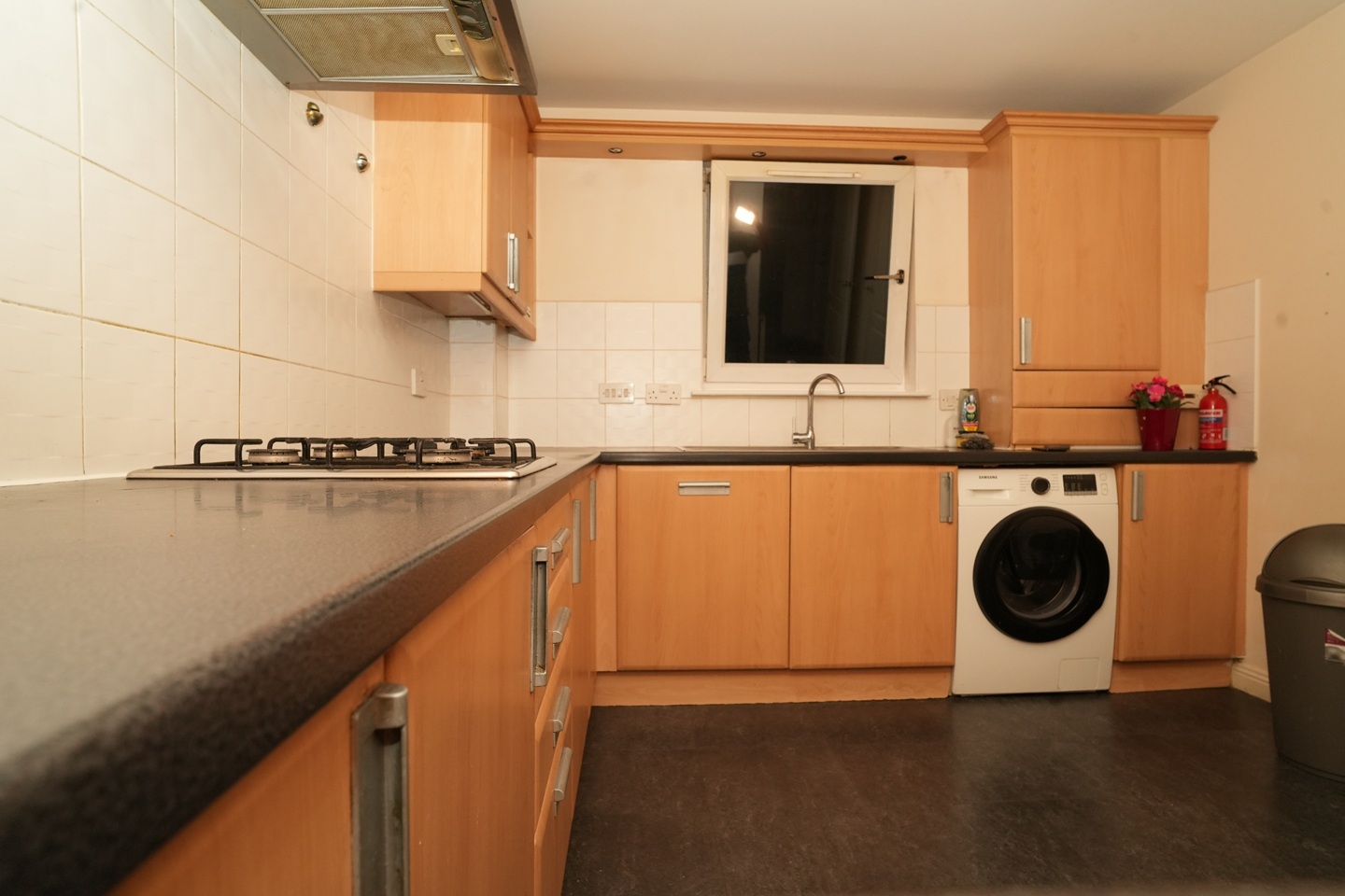 2 Bed Flat, Randolph Gate, G11 photo 5