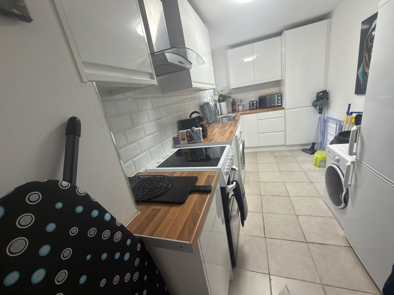 1 Bed Flat, Three Bridges, SE1 photo 5