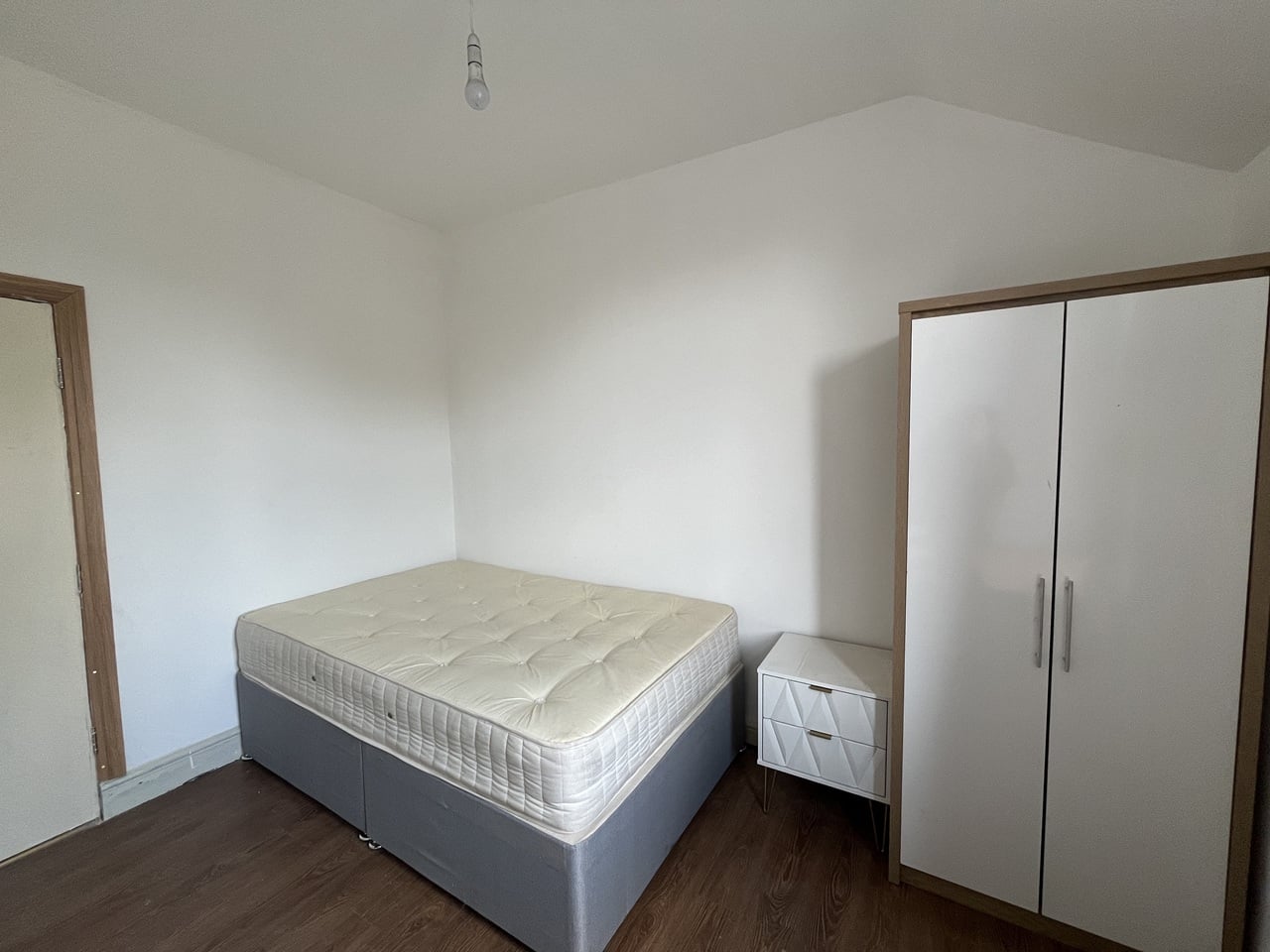 Room in a Shared Flat, Stockport Road, M12