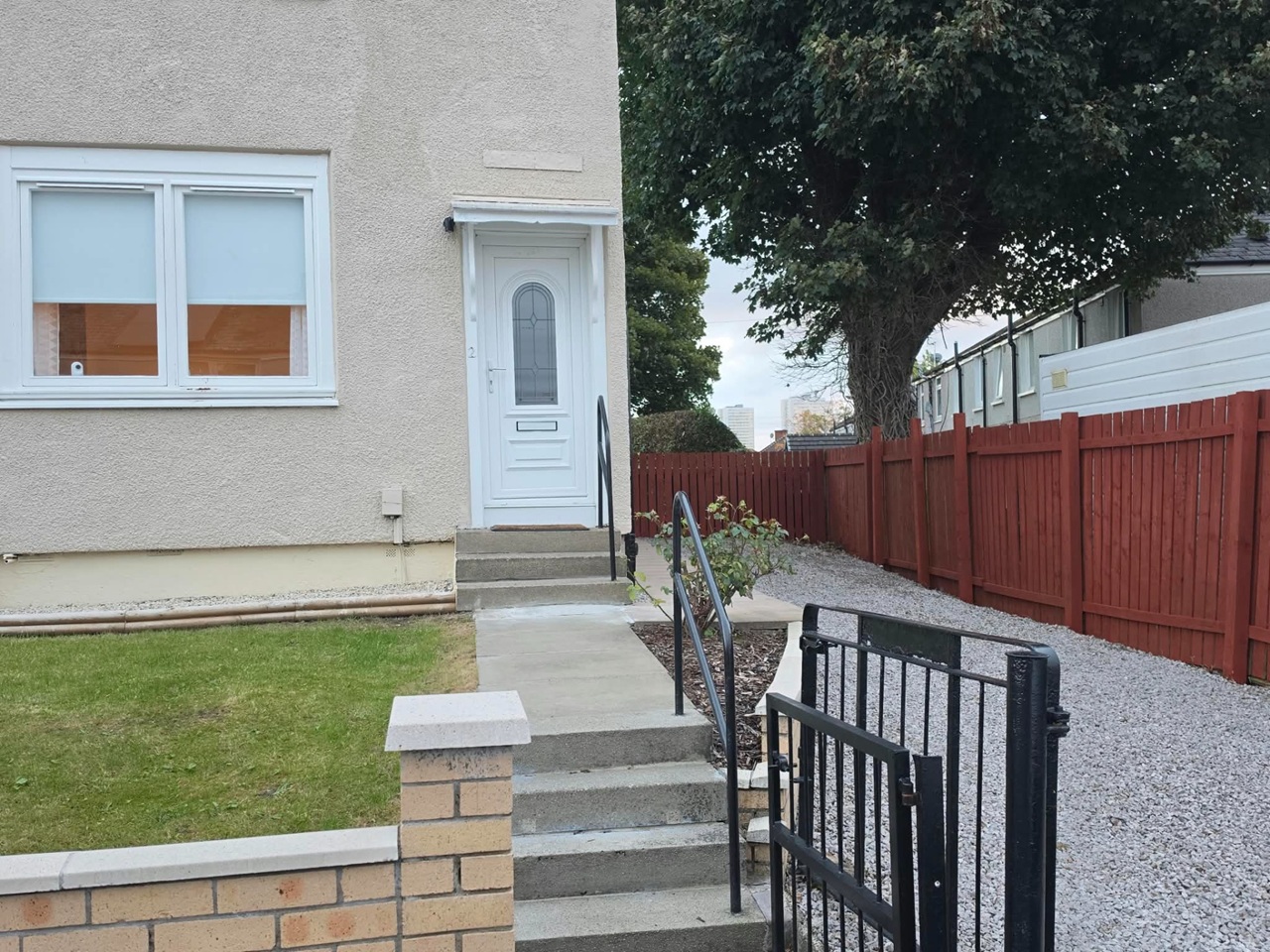 2 Bed End Terrace, Ardgay Place, G32
