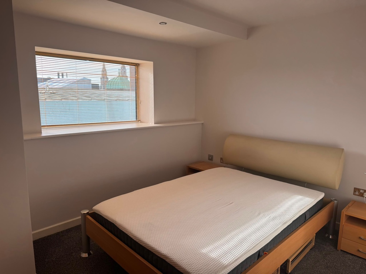 1 Bed Flat, Albion St, LS2 photo 2