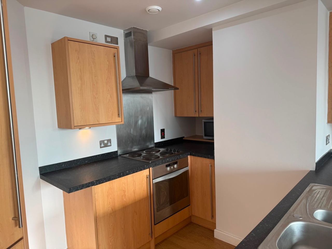 1 Bed Flat, Albion St, LS2 photo 3