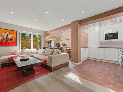 2 bed flat/apartment for rent in Camden