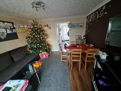 2 Bed Terraced House, Marleys Way, BA11