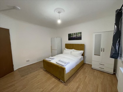 Room in a Shared House, Keynsham Gardens, SE9