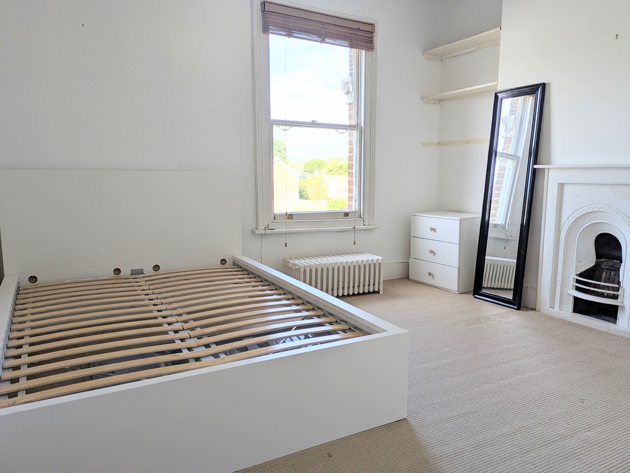 Room in a Shared Flat, Dulwich Road, SE24