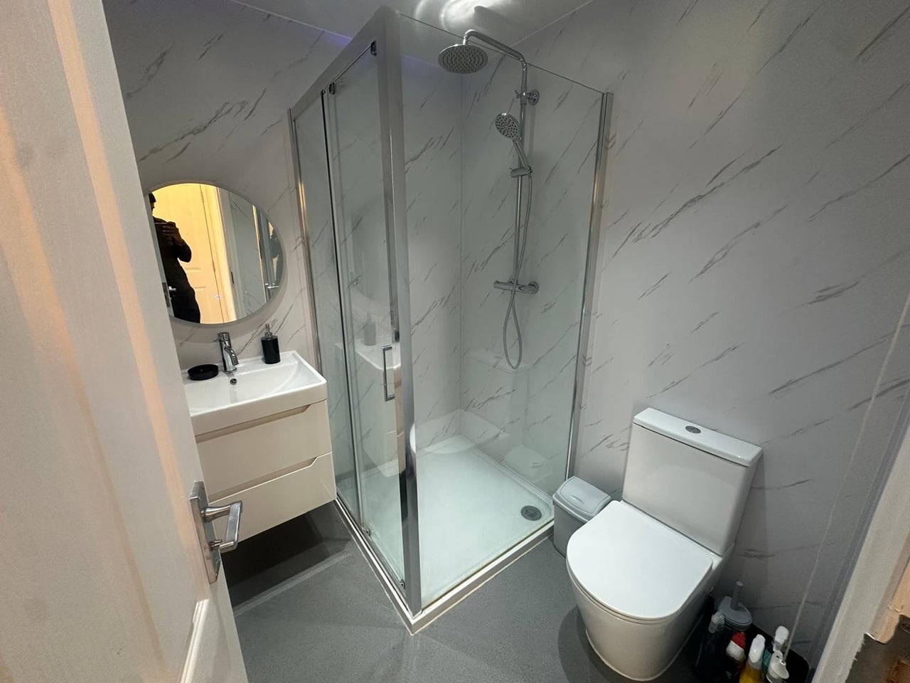 1 Bed Flat, Graham Road, E8 photo 5