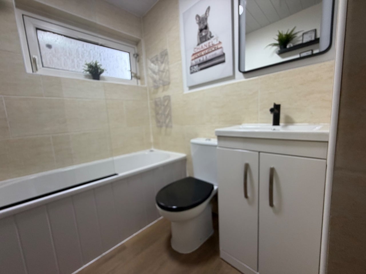 3 Bed Flat, Balmartin Road, G23 photo 5