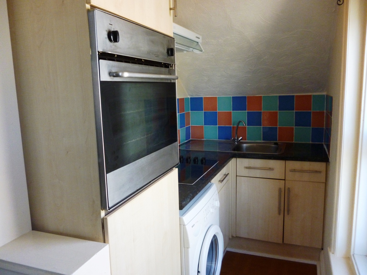 Bournemouth - 1 Bed Flat, Sea Road, BH5 - To Rent Now for £780.00 p/m