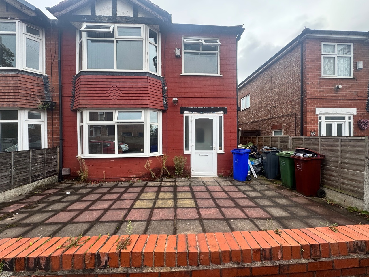 Room in a Shared House, Clarence Road, M13