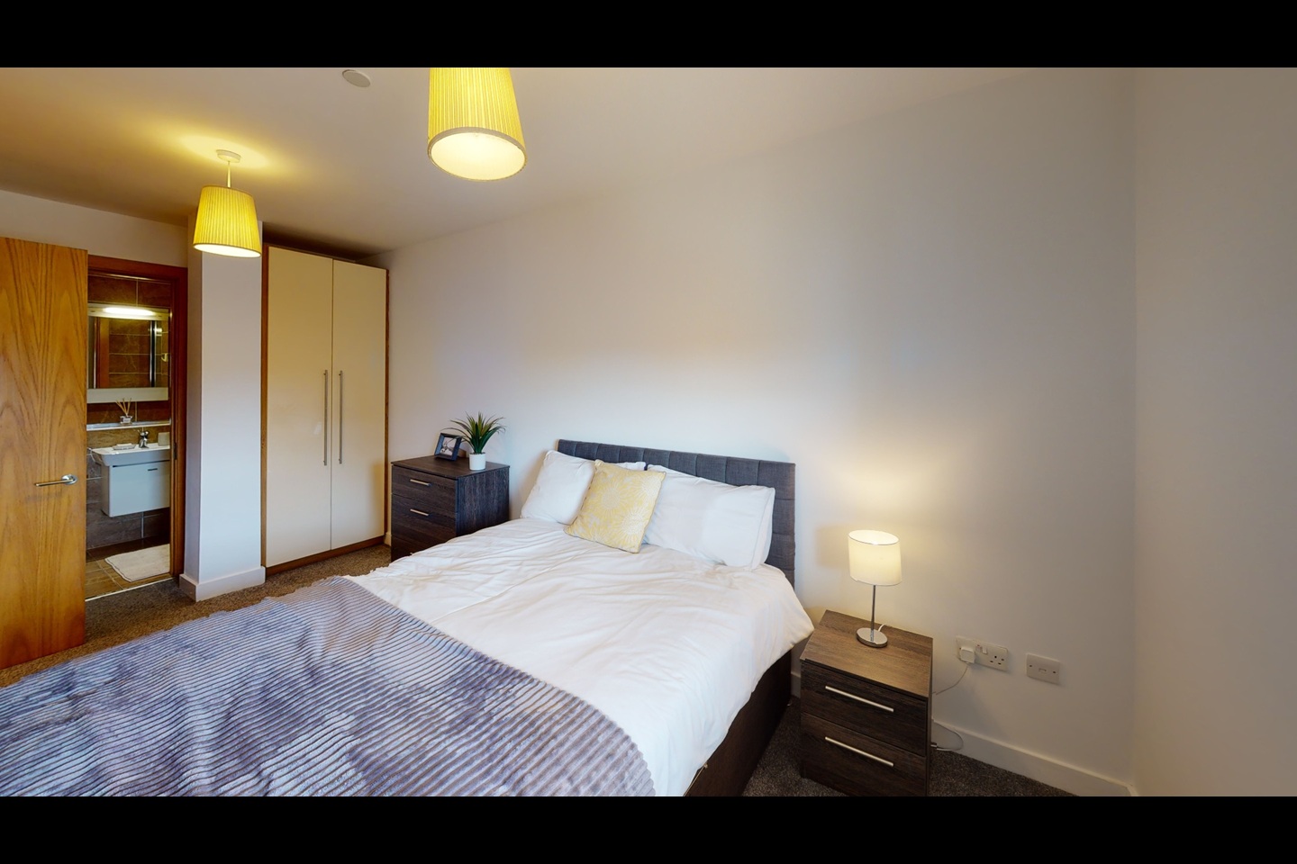 2 Bed Flat, Colquitt St, L1 photo 4