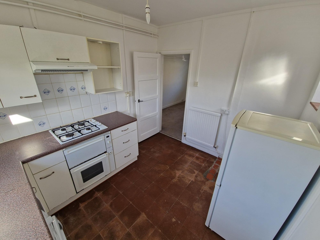 1 Bed Flat, Gray Road, CB1 photo 2
