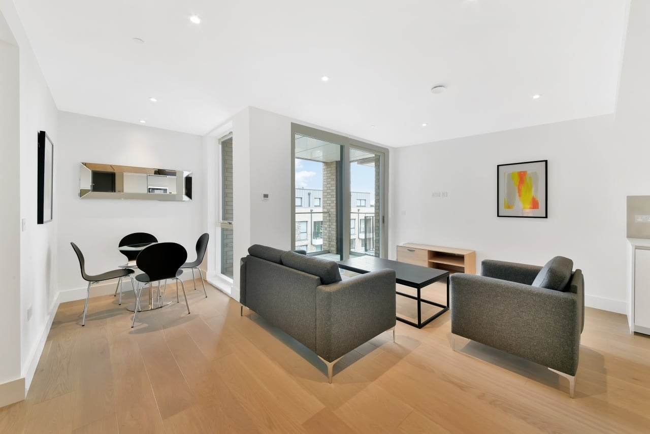 1 Bed Flat, Claremont House, SE16 photo 3