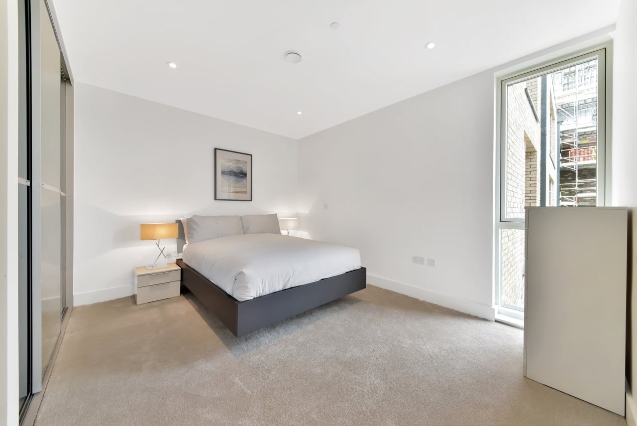1 Bed Flat, Claremont House, SE16 photo 4
