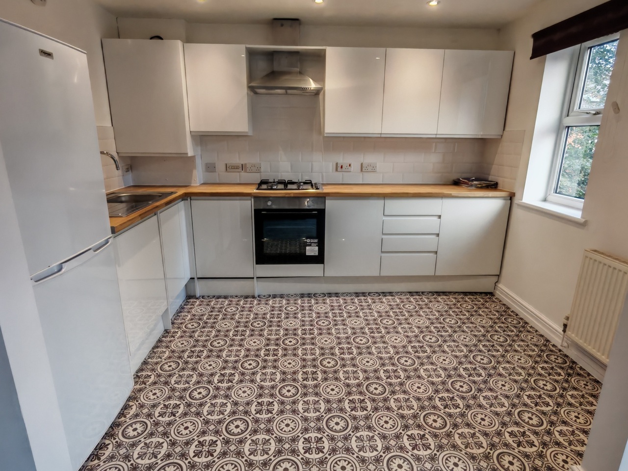 2 Bed Flat, Stanley House, M16 photo 4