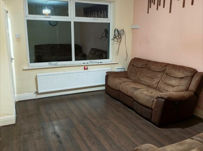 2 Bed Terraced House, Milne St, OL9