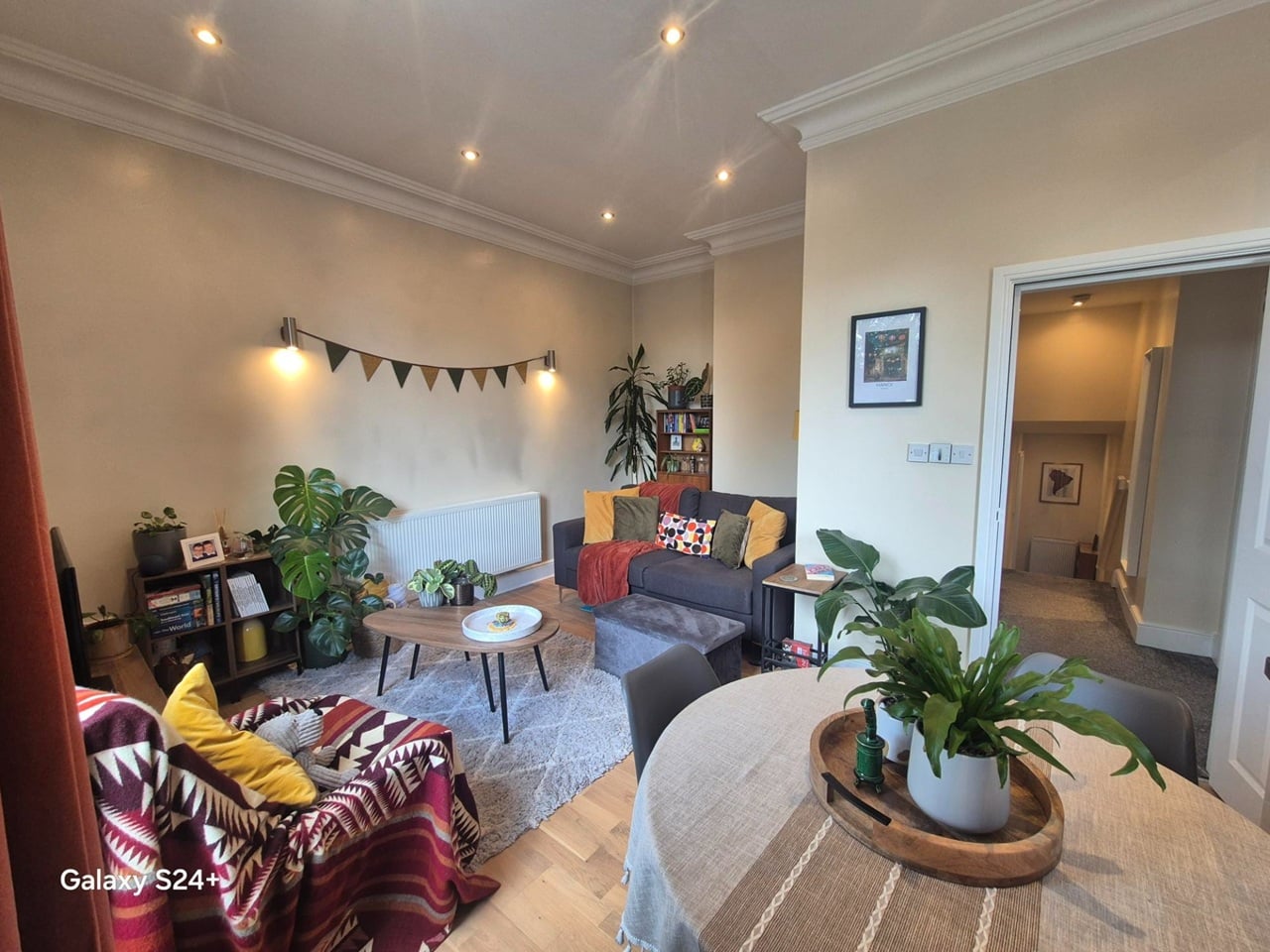 1 Bed Flat, Wilmslow Road, M14 photo 3