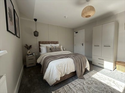 6 bed room for rent in Room in a Shared House, St Barnabas Place, WA5