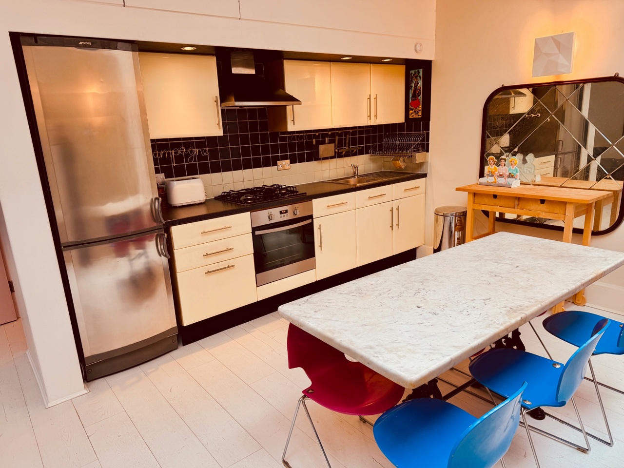 2 Bed Flat, Copperfield St, SE1 photo 4