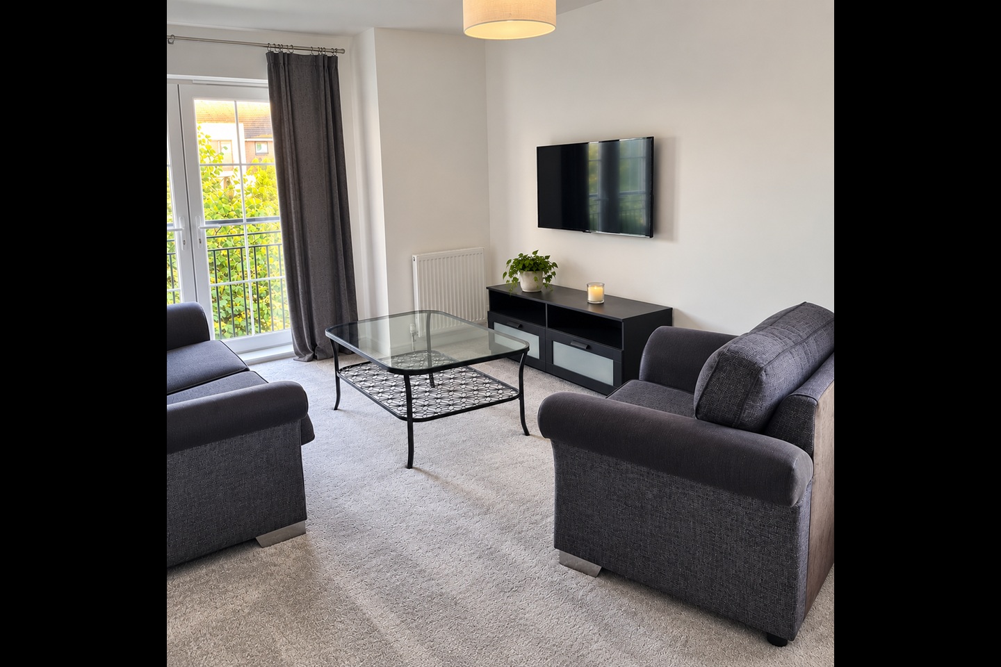 2 Bed Flat, Stewards Way, PA4 photo 3