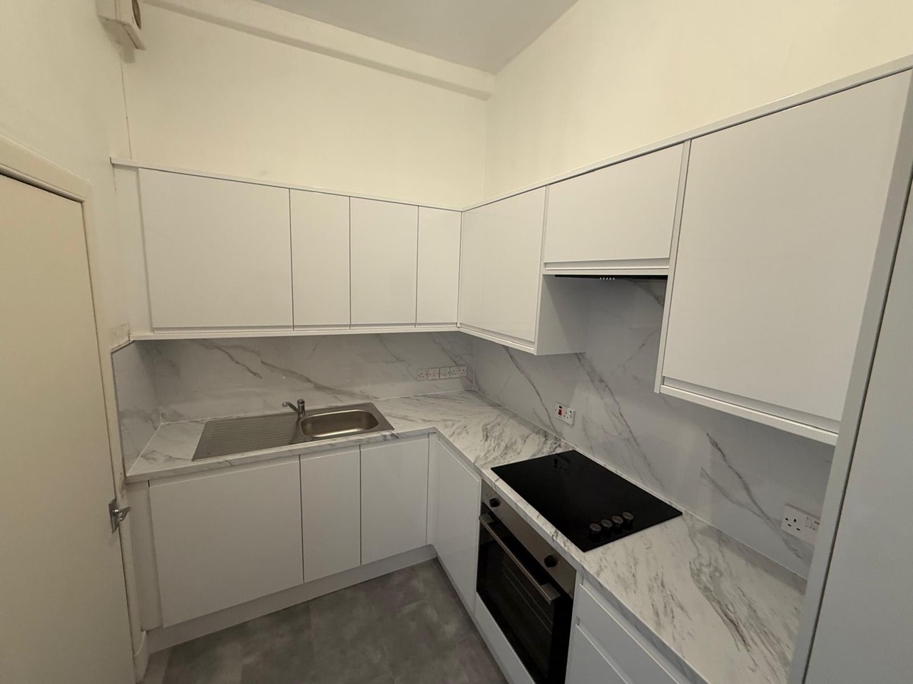4 Bed Flat, Morningside Road, EH10