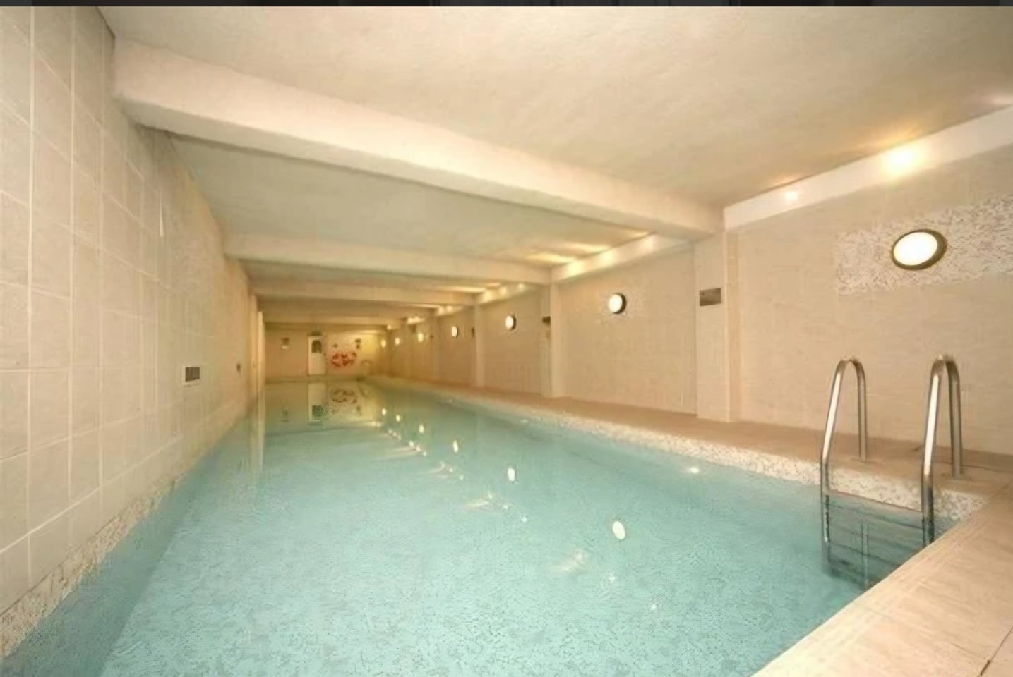 1 Bed Flat, Belvedere Road, SE1 photo 2