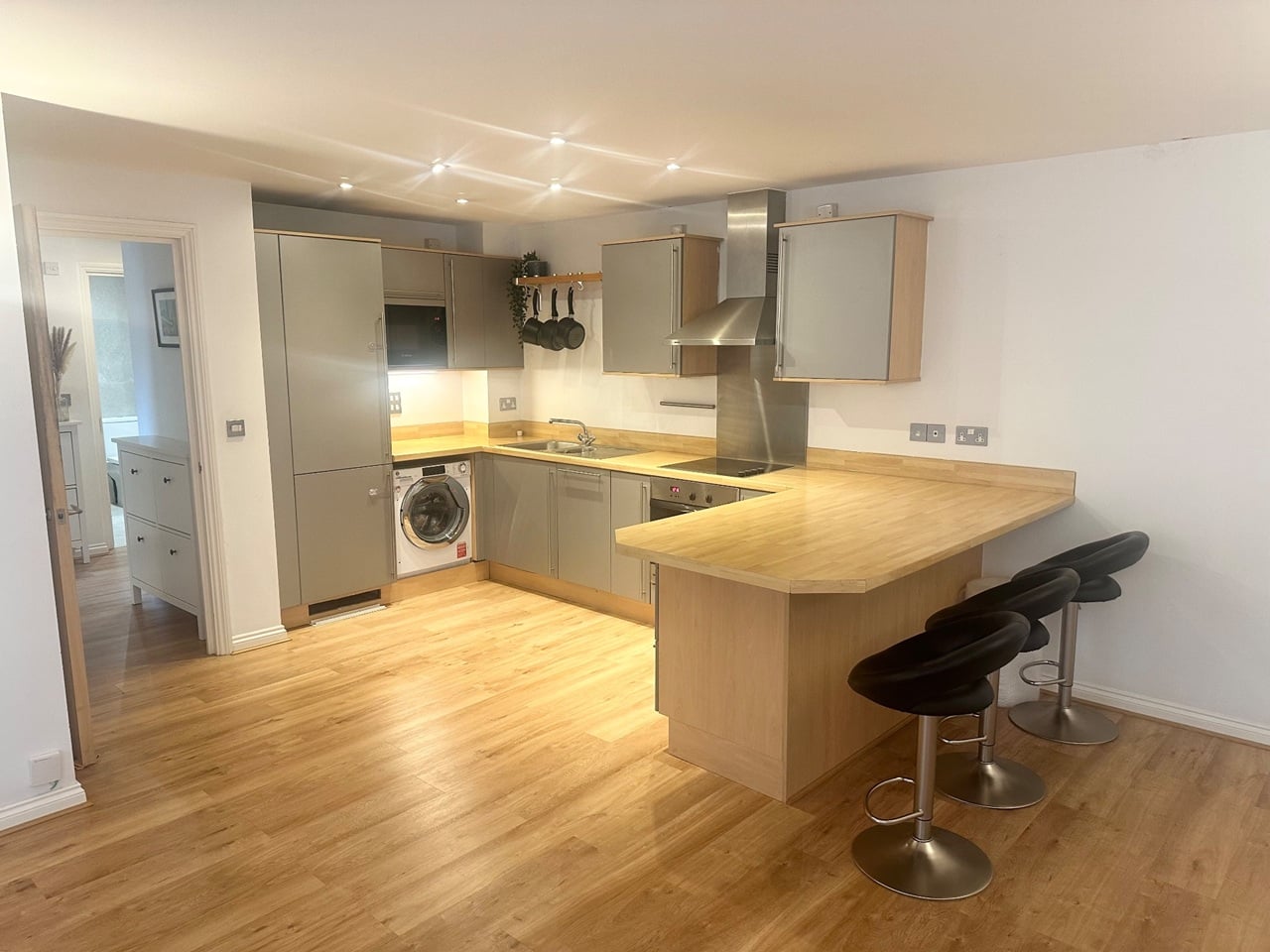 2 Bed Flat, Longstone Court, SE1