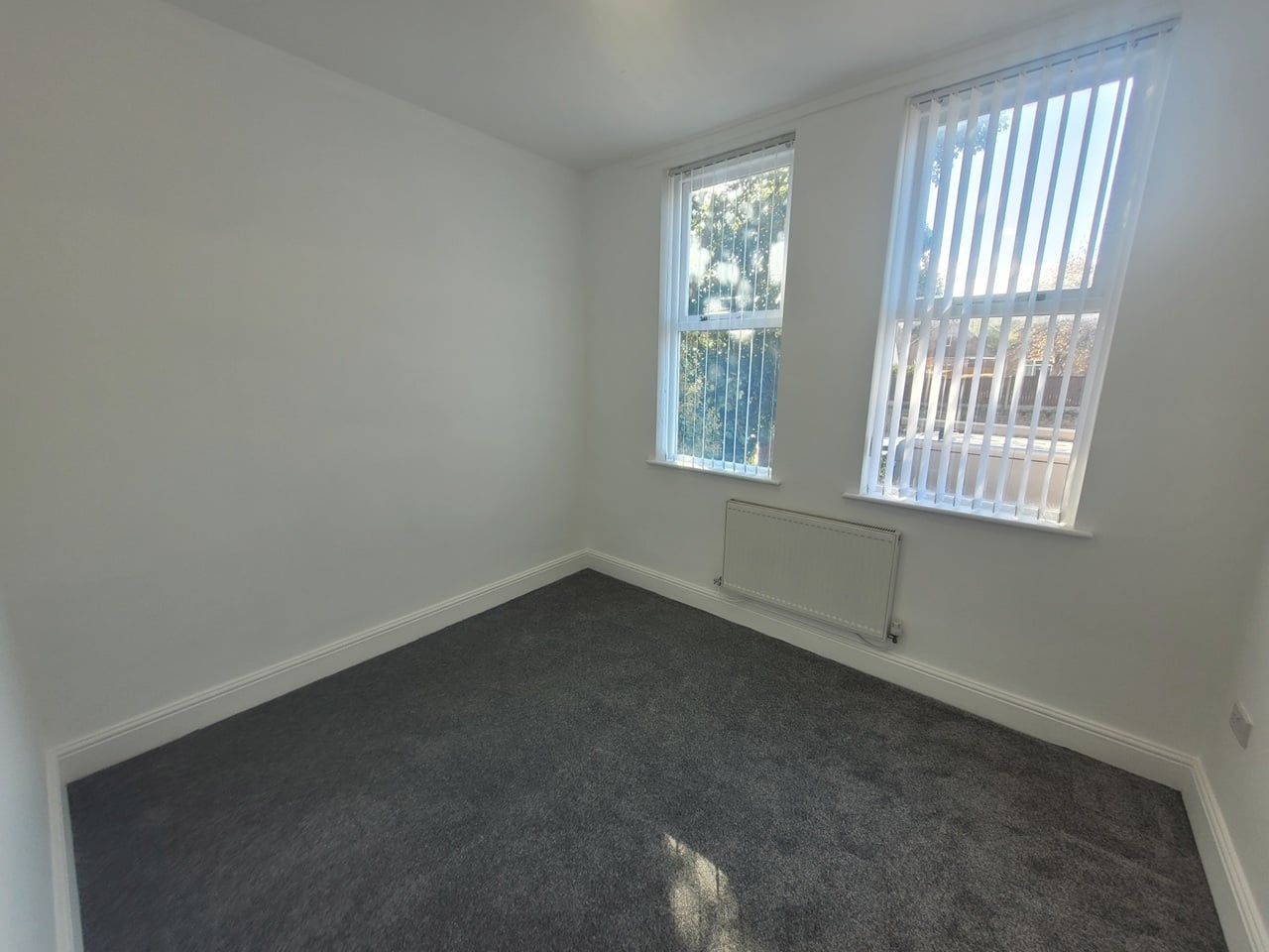 2 Bed Flat, Park Road West, CH43