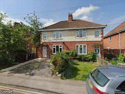 3 Bed Terraced House, Dursley Road, BA14