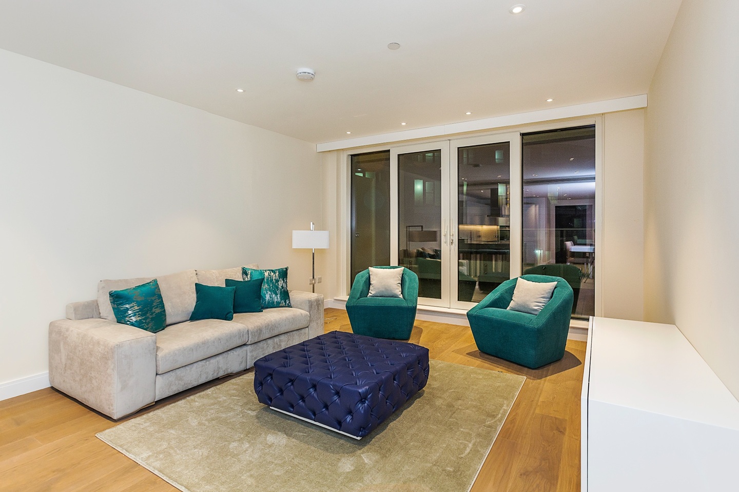 3 Bed Flat, Cascade Court, SW11