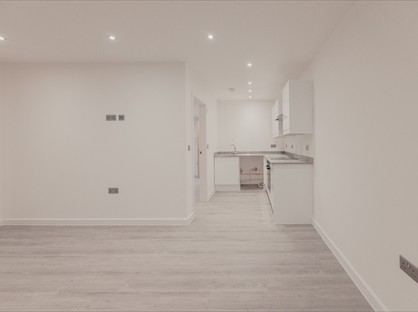 1 Bed Flat, Narrow Wine St, BA14