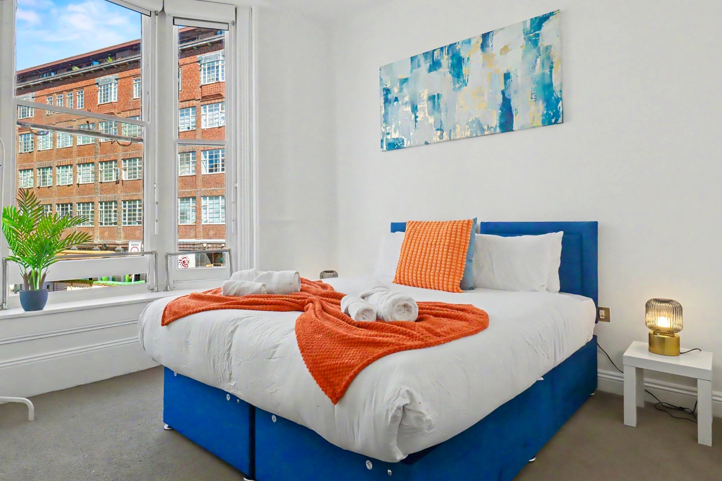 2 Bed Flat, Queens Gate, BN1 photo 4