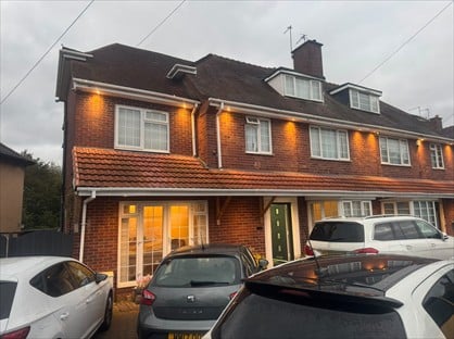 8 Bed Semi-Detached House, New Farm Road, DY9