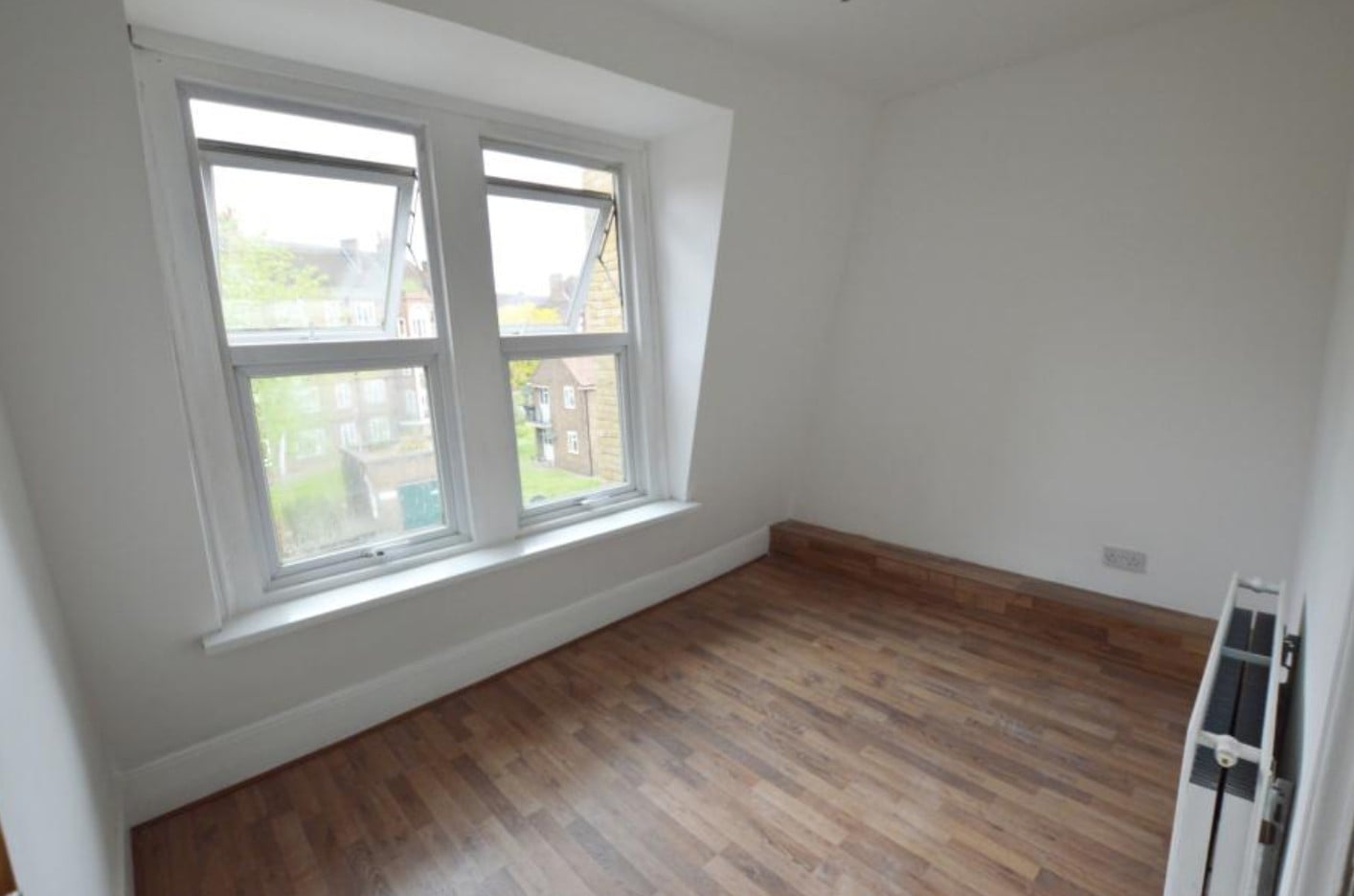 2 Bed Flat, Goldsmiths Row, E2 photo 4
