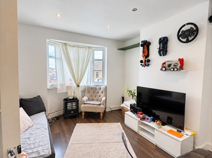 2 Bed Flat, Sydney Road, N10