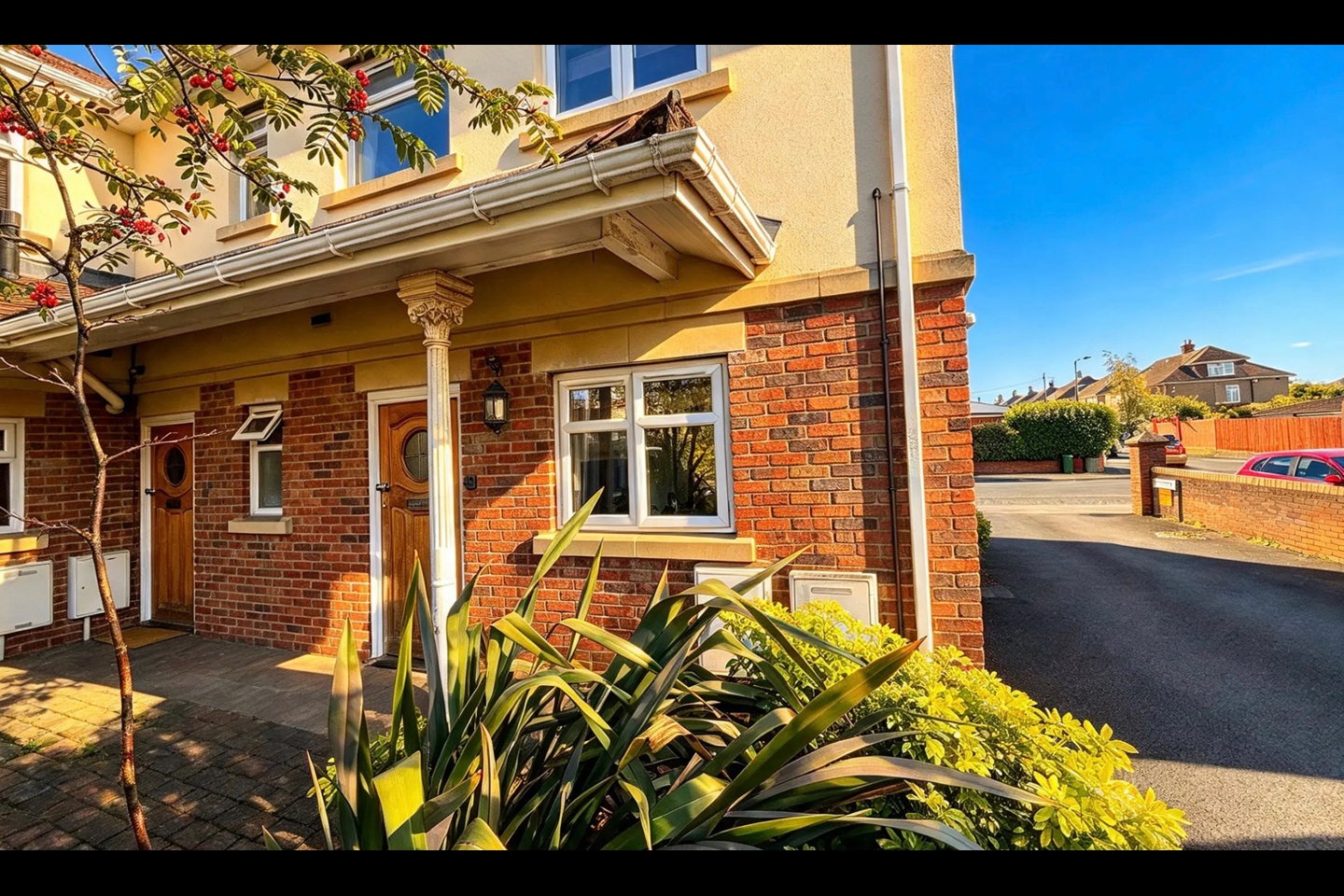 2 Bed Flat, Maes-Y-Coed Road, CF14 photo 2