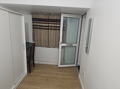 Studio Flat, Long Elmes, HA3