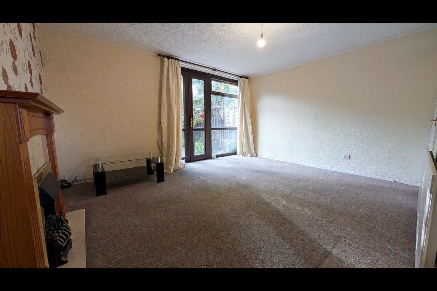 2 Bed Flat, St Philips Road, S3 photo 3
