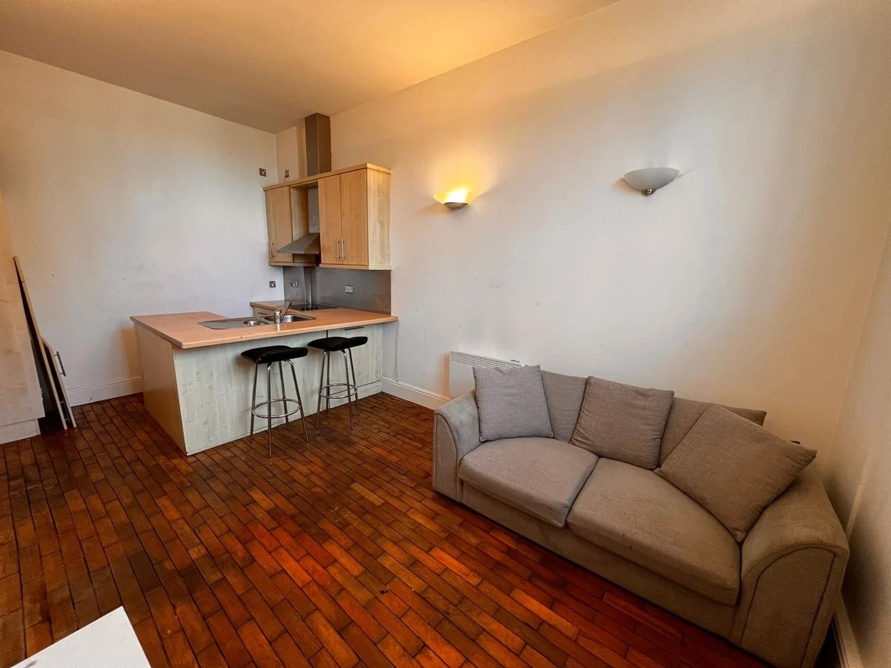 1 Bed Flat, Eastgate, LS2