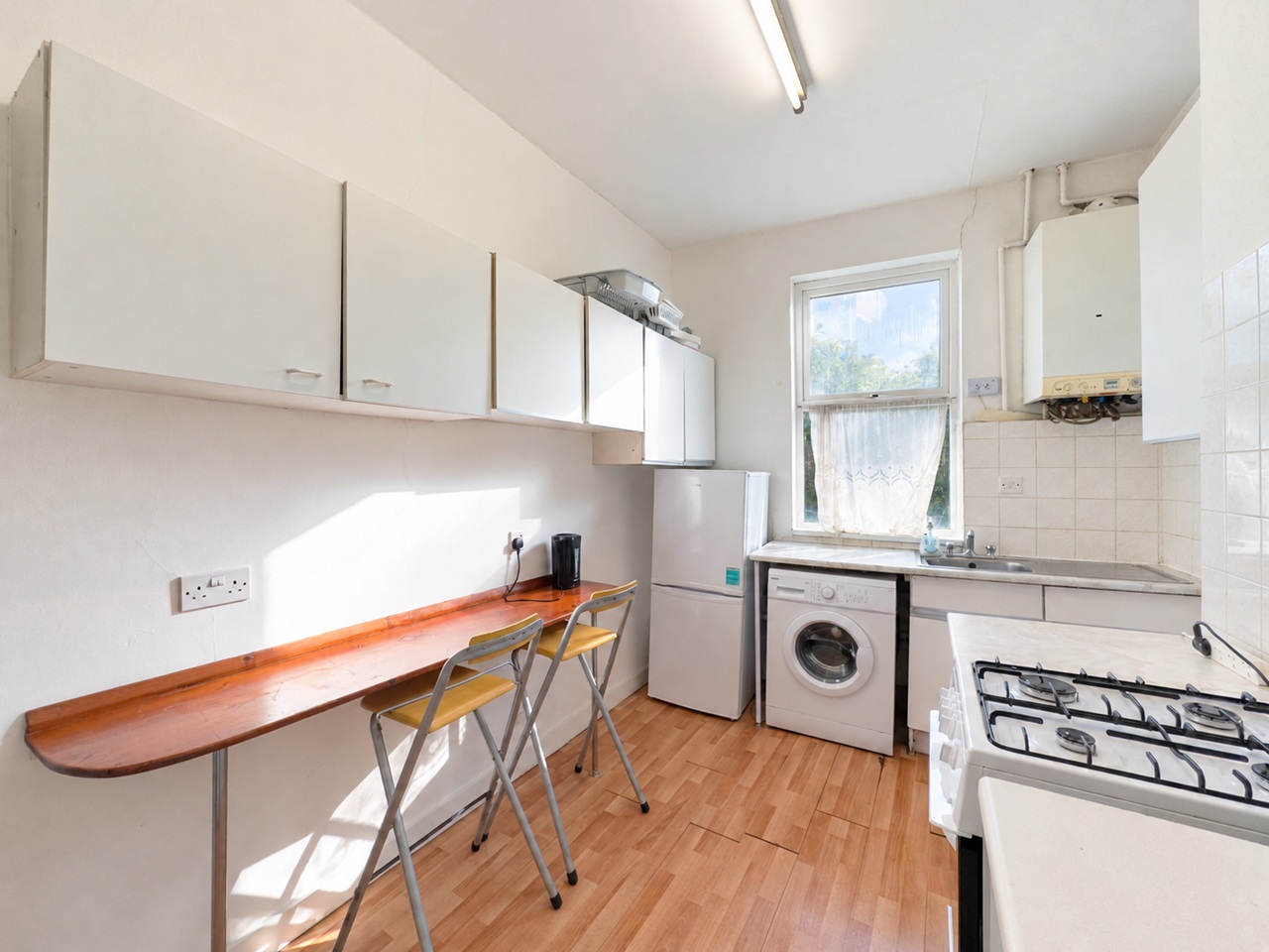 2 Bed Flat, Crayford Road, N7 photo 4