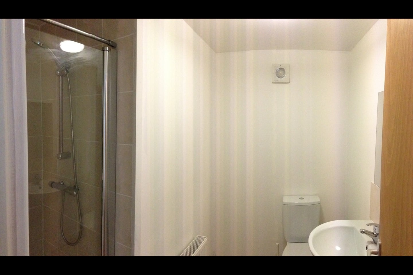 3 Bed Flat, Withington Road, M16 photo 4