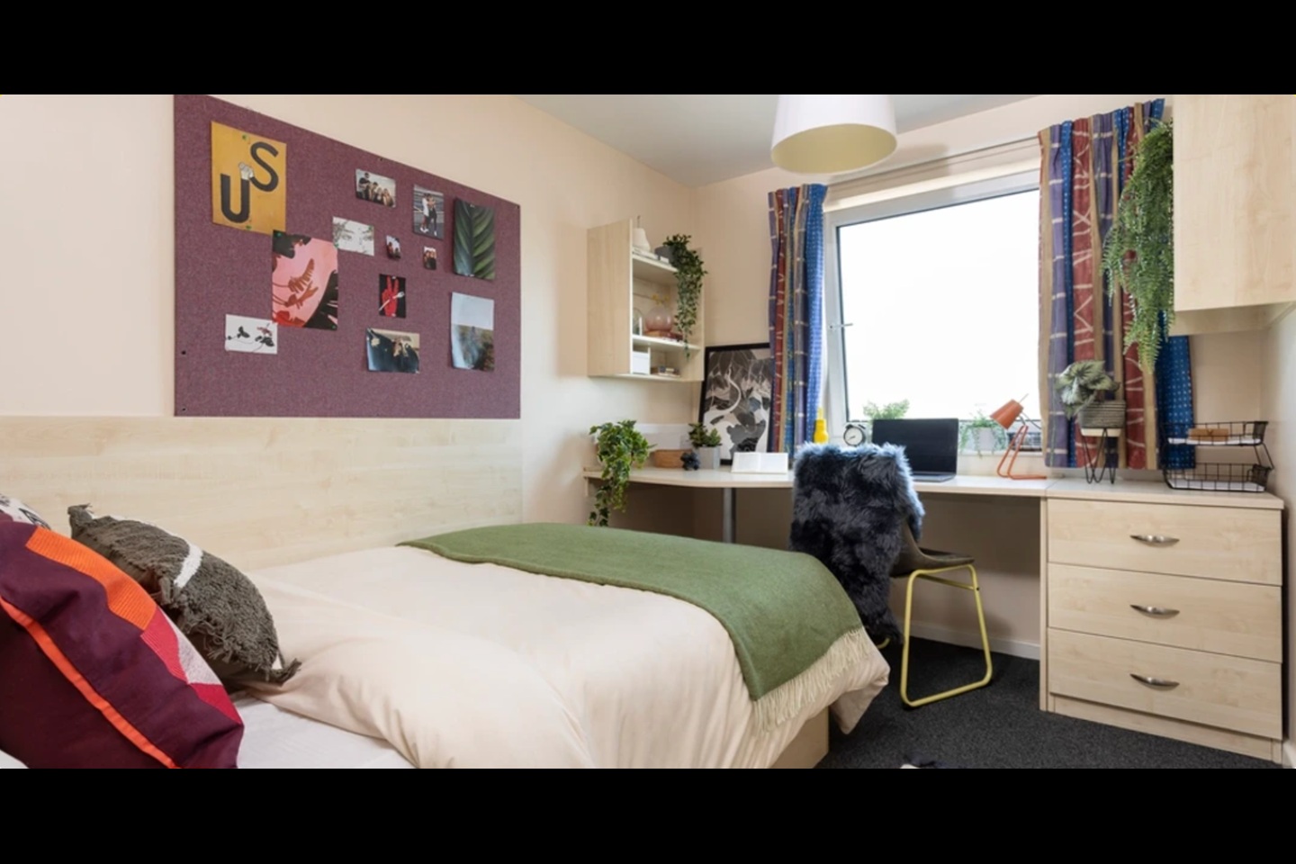 Room in a Shared Flat, Clay Pit Lane, LS2