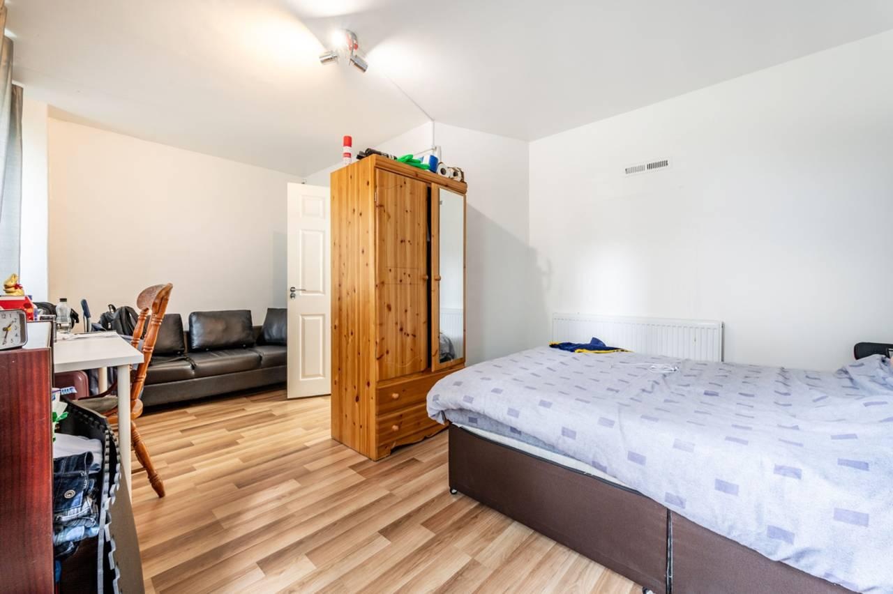 5 Bed Flat, Champion Hill, SE5 photo 4