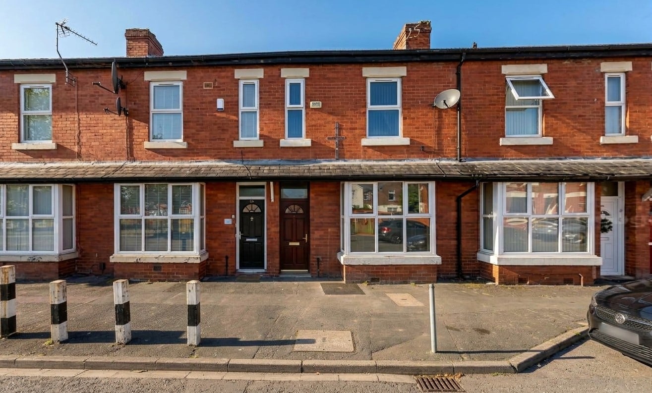 Room in a Shared House, Rosebery St, M14