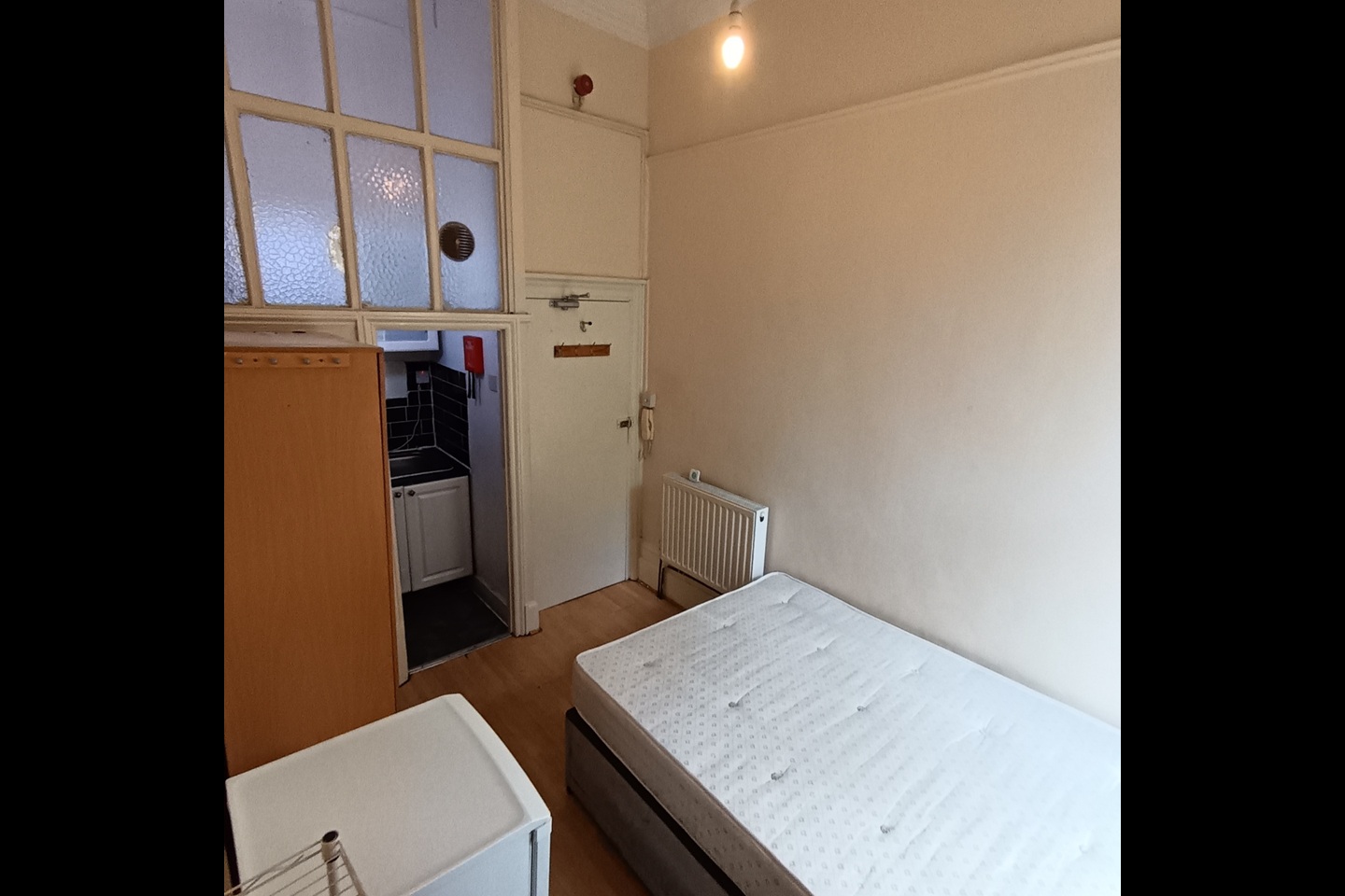 Room in a Shared House, Howley Place, W2 photo 2