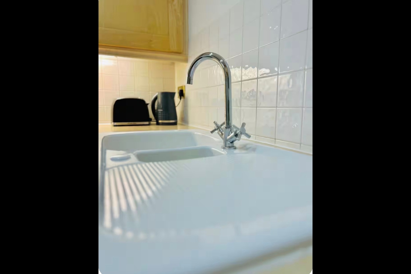 1 Bed Flat, Westminster, SW1P photo 5