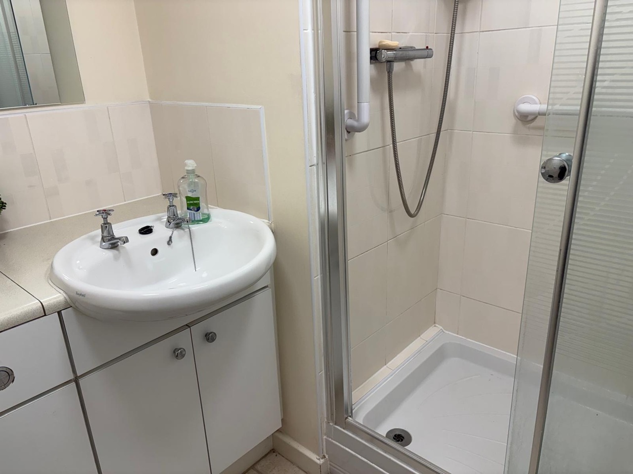 2 Bed Flat, Headly House, CV1 photo 5